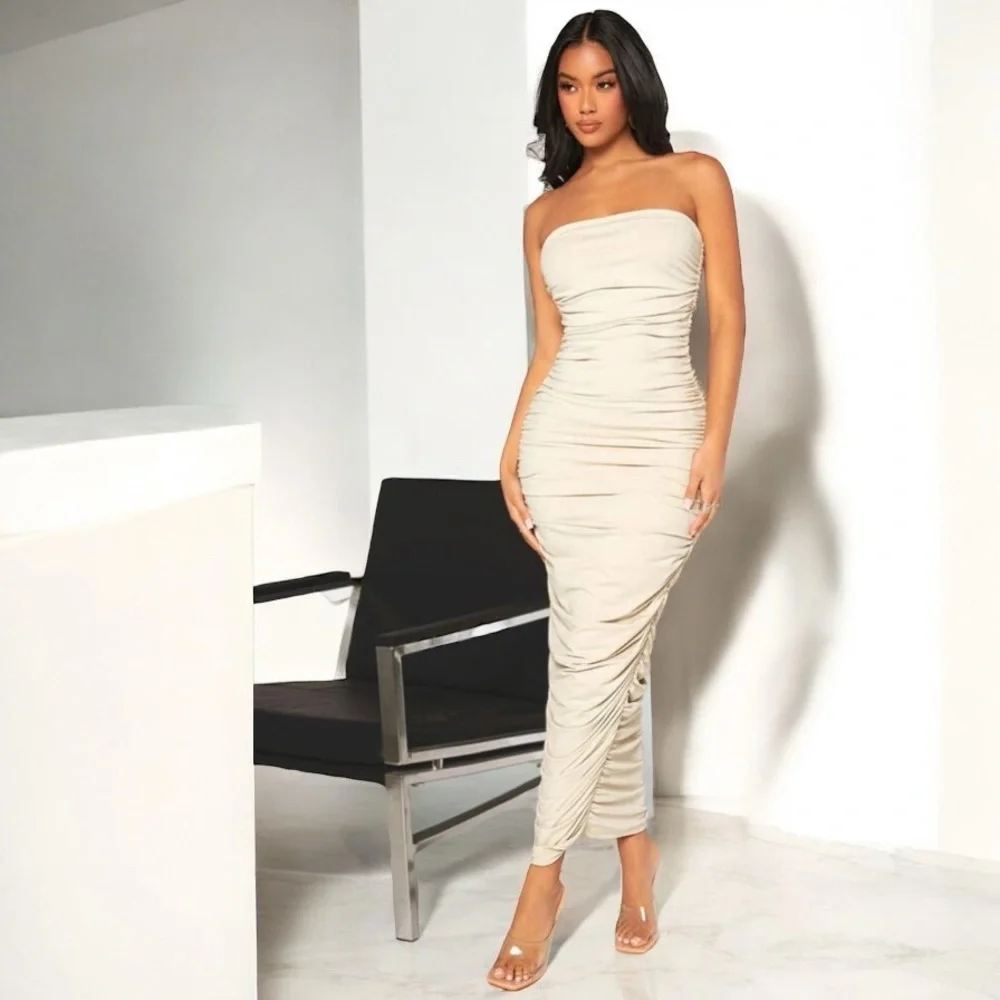 Solid Ruched Tube Bodycon Dress- 6(M) - Picture 5 of 5